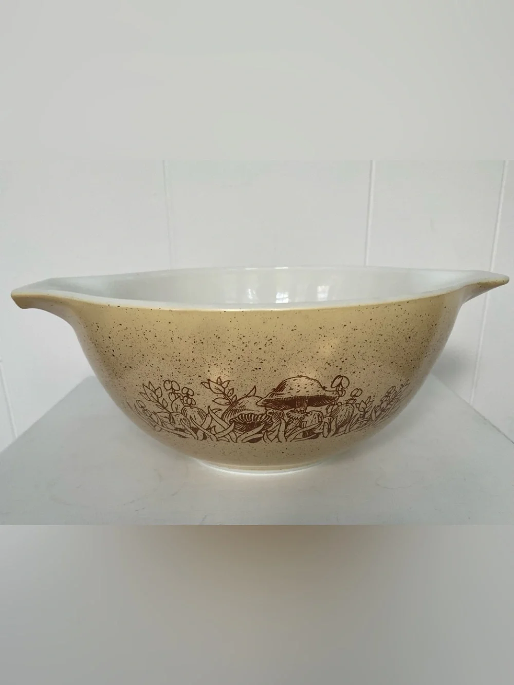 Vintage PYREX Cinderella Forest Fancies Mushroom Nesting Mixing Bowl
